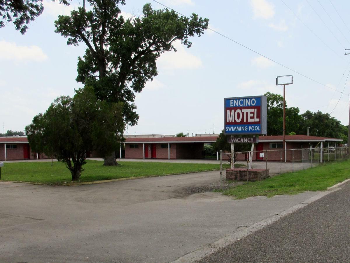 Encino Motel Плезантон Екстер'єр фото